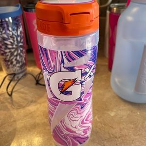 Gatorade water bottle